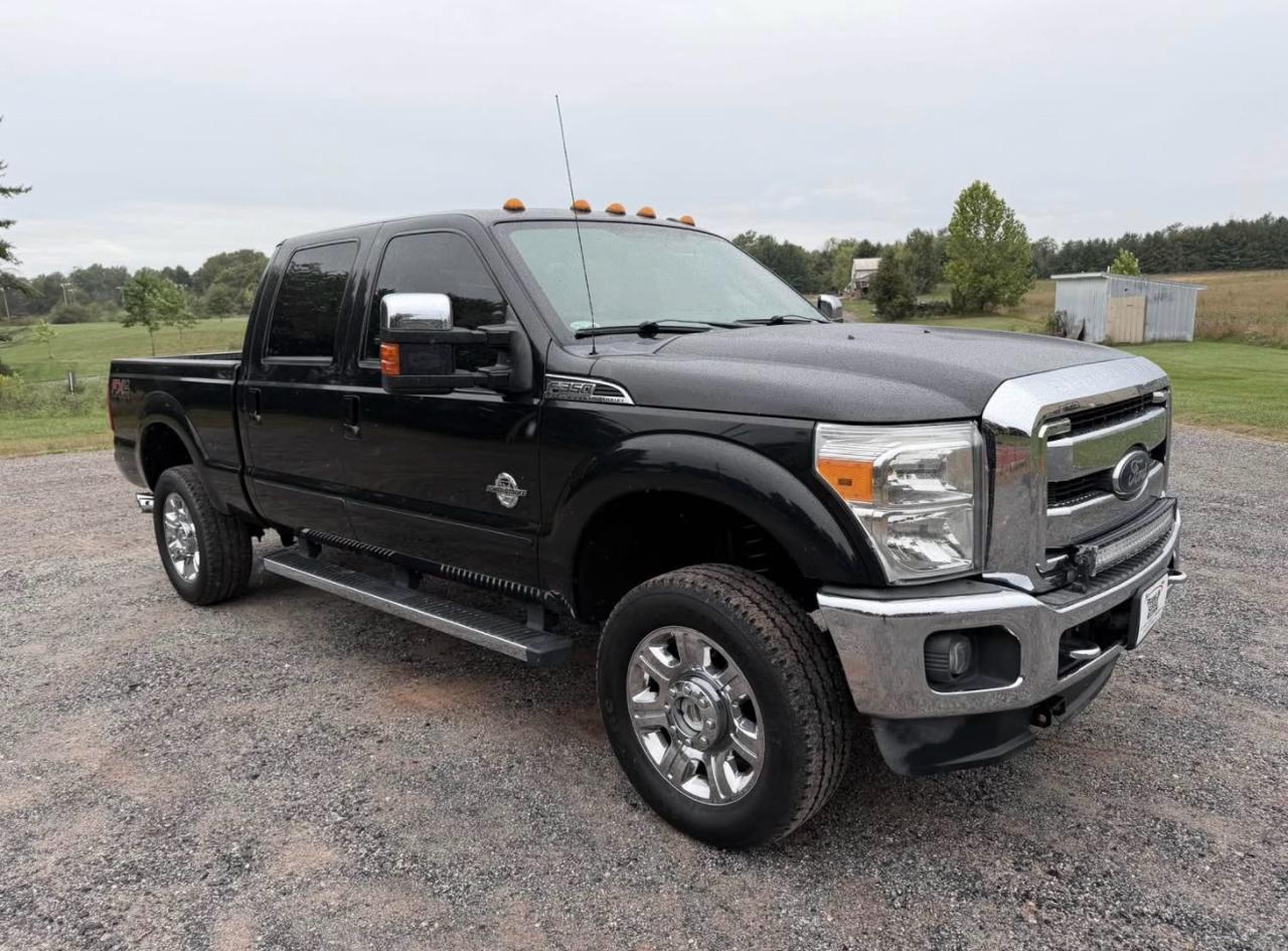 Ford F-350 SD Lariat Crew Cab 4WD 2014