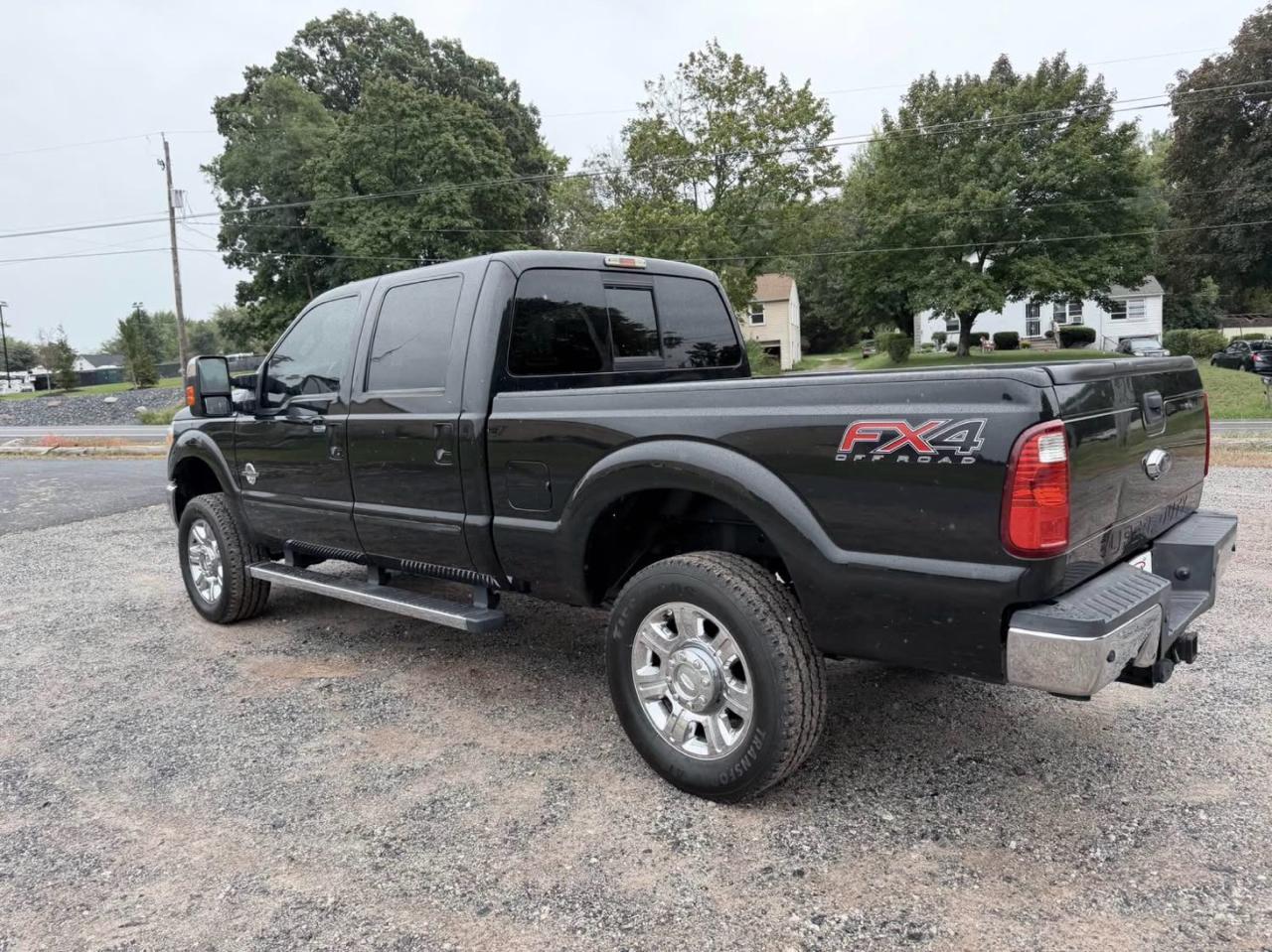 Ford F-350 SD Lariat Crew Cab 4WD 2014