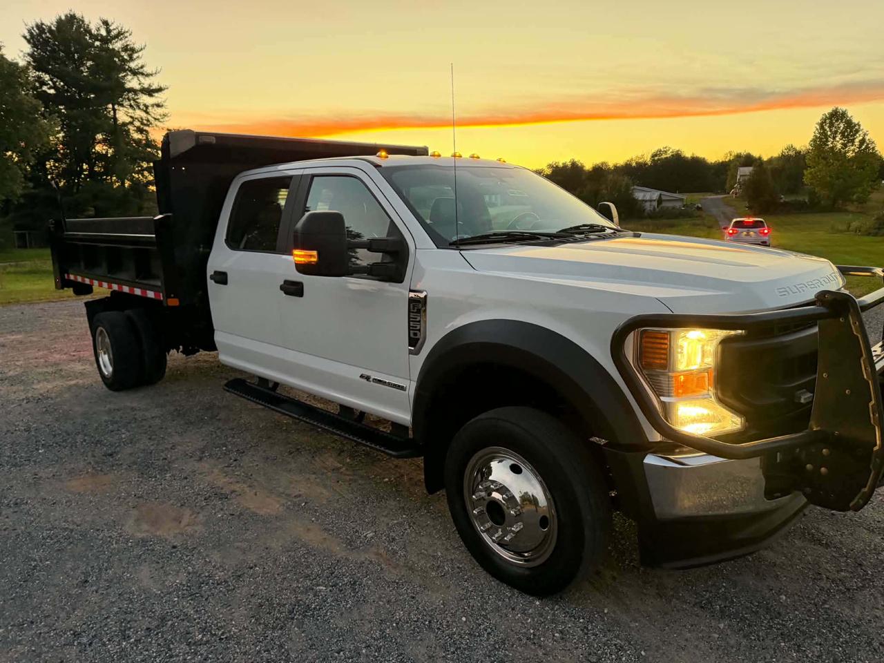 Ford F-550 Crew Cab DRW 4WD 2020