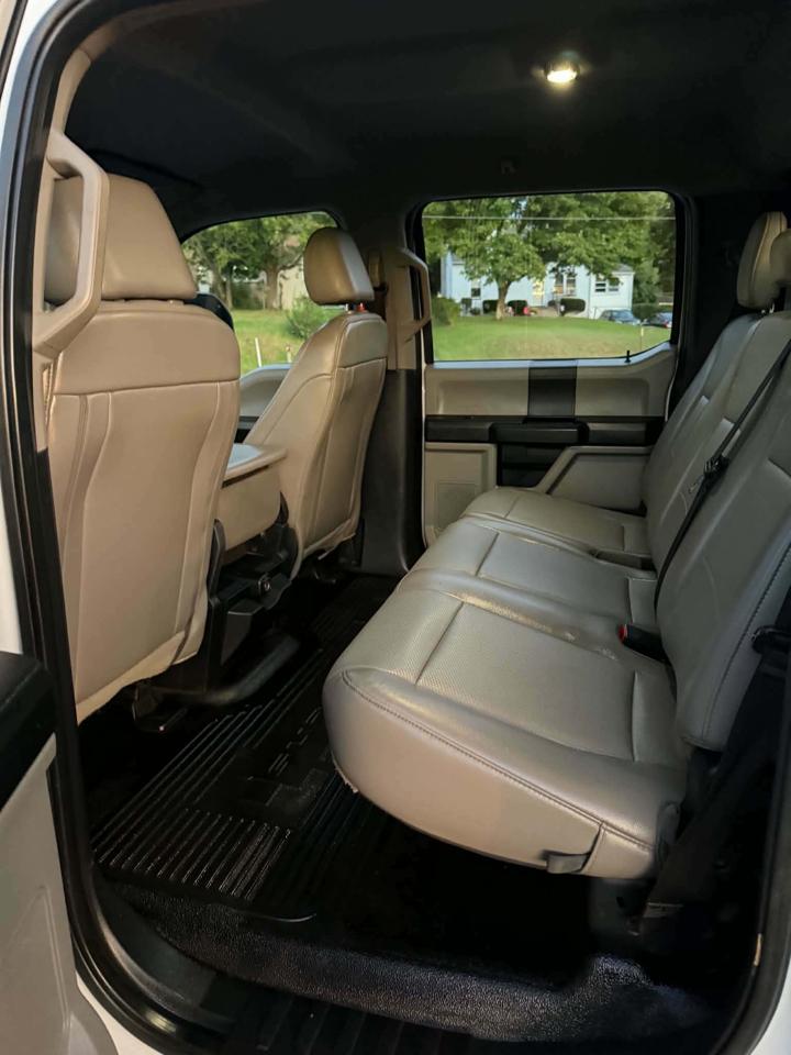 Ford F-550 Crew Cab DRW 4WD 2020