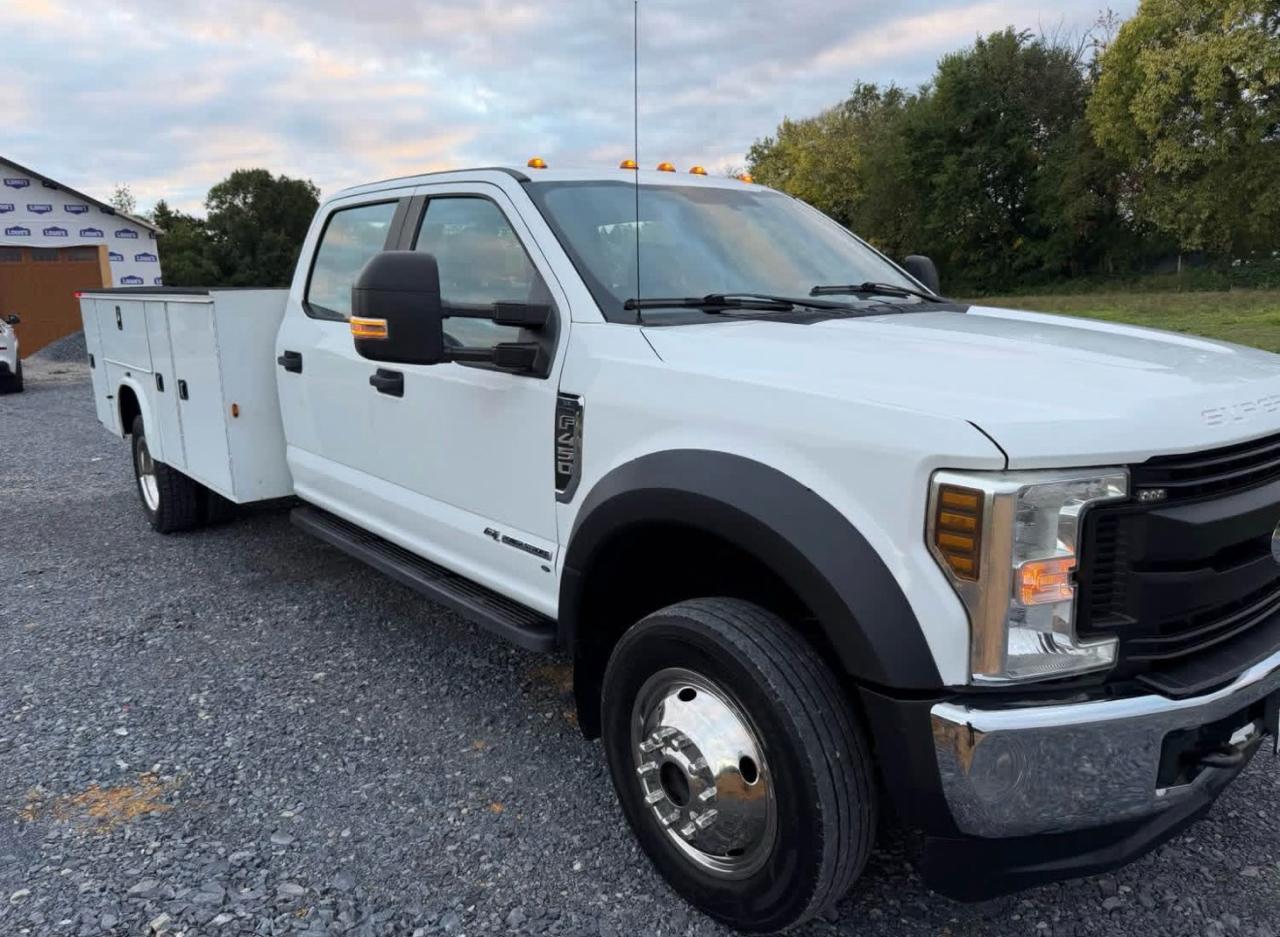 Ford F-450 SD Crew Cab DRW 4WD 2019