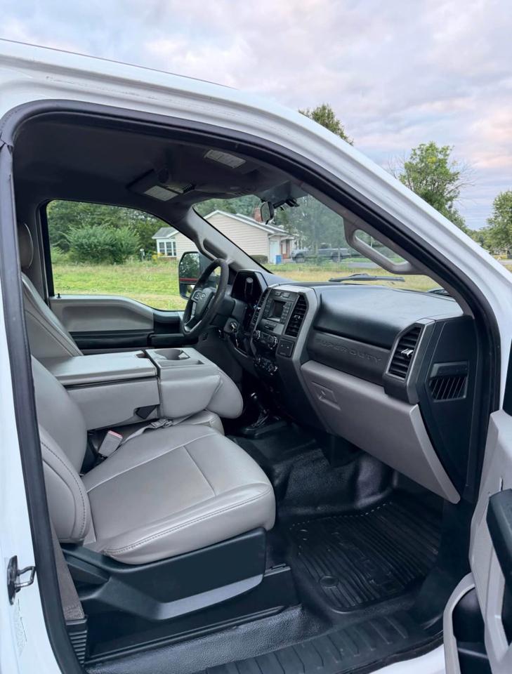 Ford F-450 SD Crew Cab DRW 4WD 2019