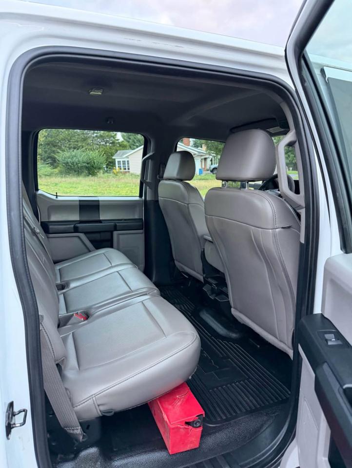 Ford F-450 SD Crew Cab DRW 4WD 2019