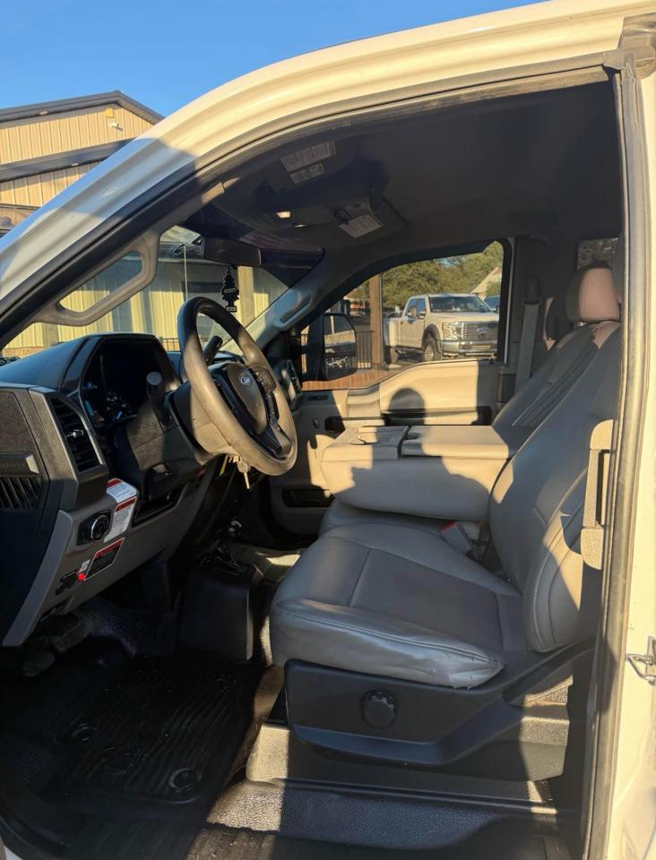 Ford F-550 SuperCab DRW 4WD 2019