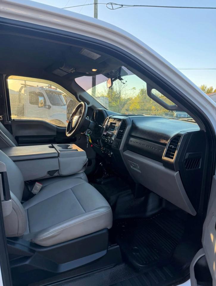 Ford F-550 SuperCab DRW 4WD 2019