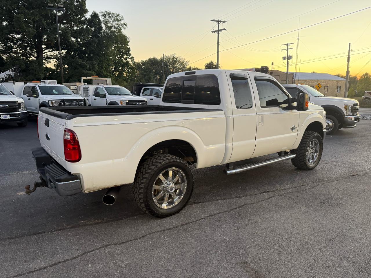 Ford F-250 SD Lariat SuperCab 4WD 2011
