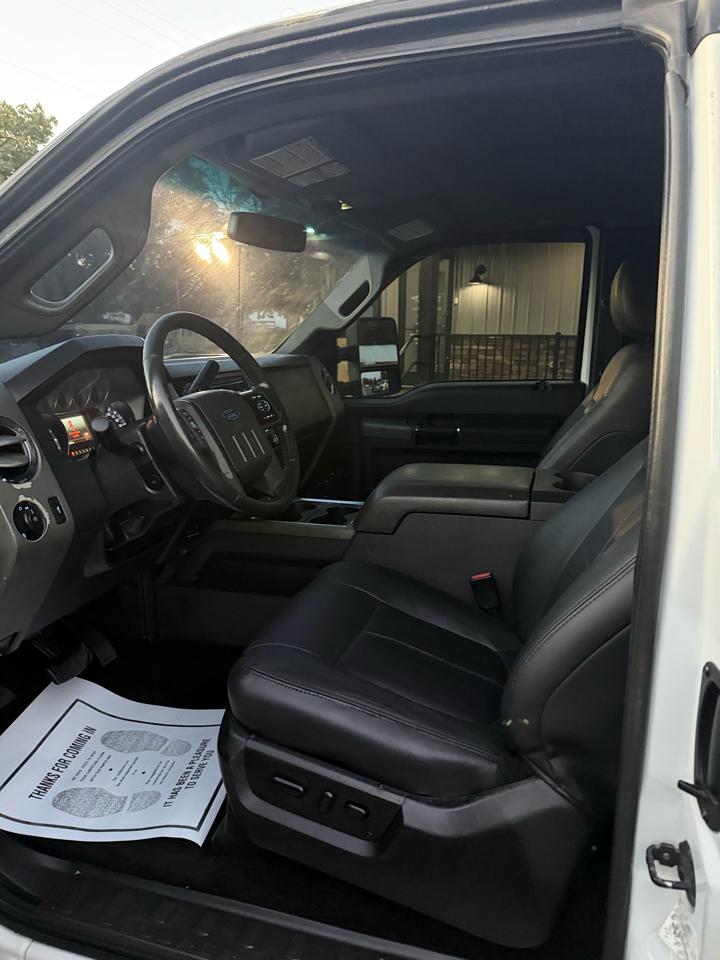 Ford F-250 SD Lariat SuperCab 4WD 2011