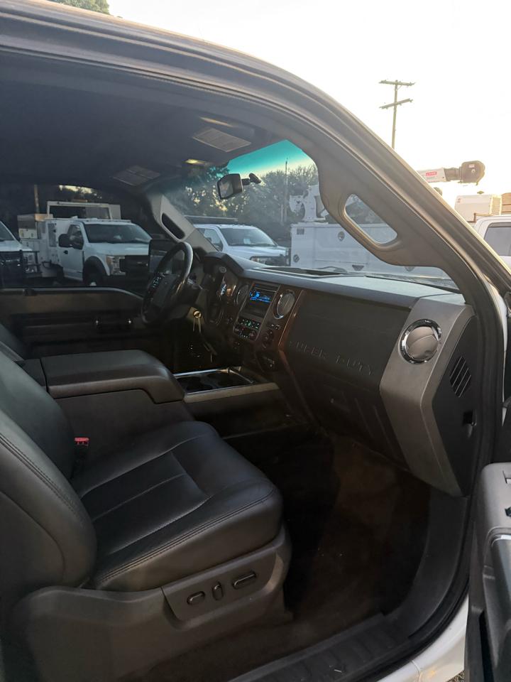 Ford F-250 SD Lariat SuperCab 4WD 2011