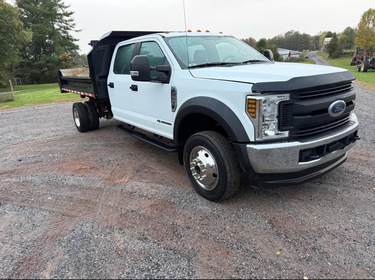 Ford F-550 Crew Cab DRW 4WD 2018