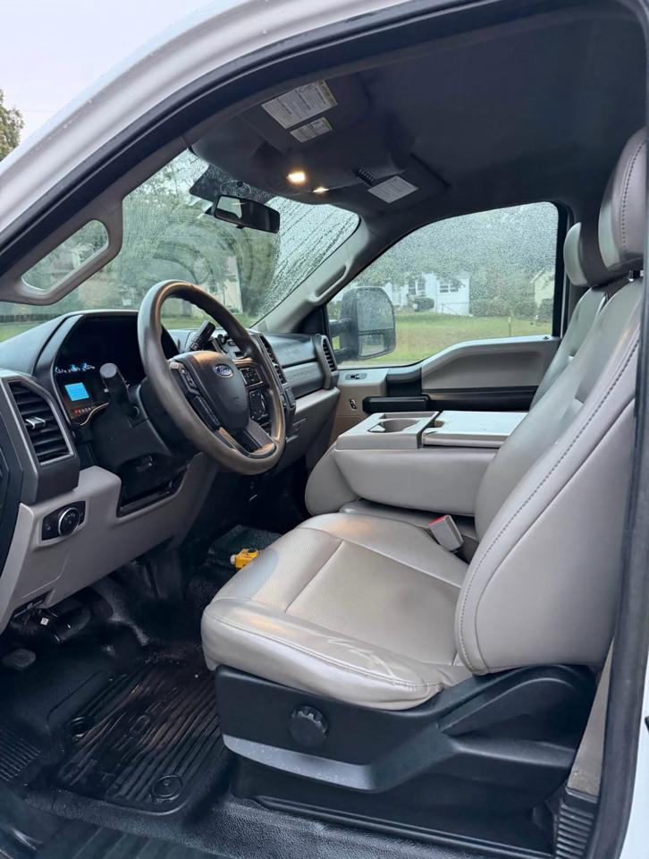 Ford F-550 Crew Cab DRW 4WD 2018