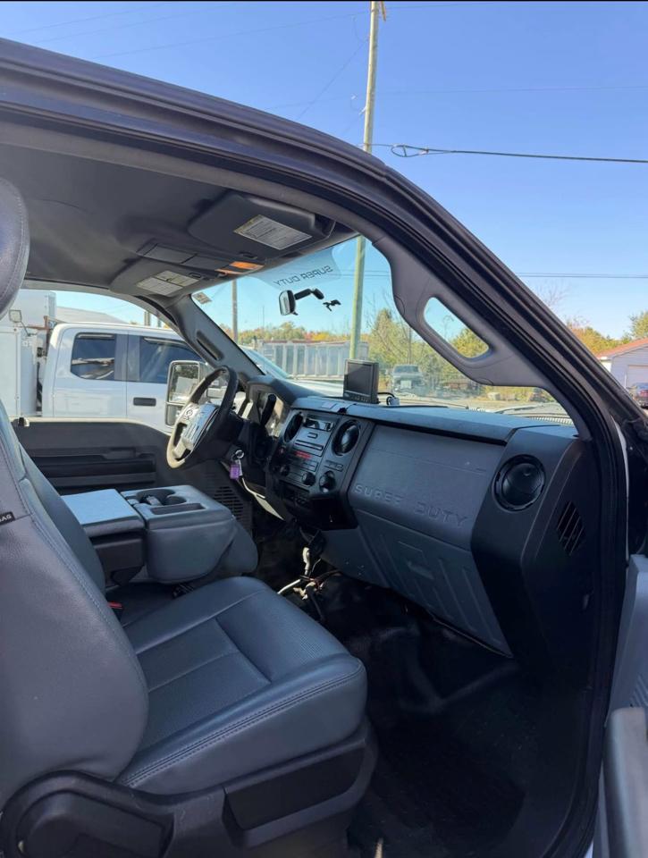 Ford F-550 SuperCab DRW 4WD 2016