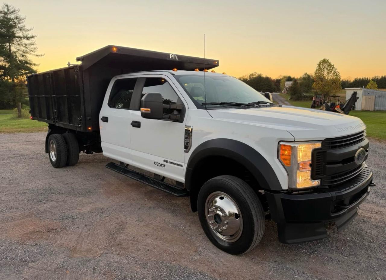 Ford F-550 Crew Cab DRW 4WD 2017
