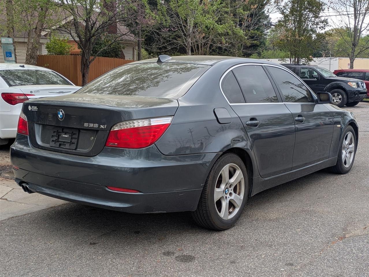 BMW 5-Series 535xi 2008