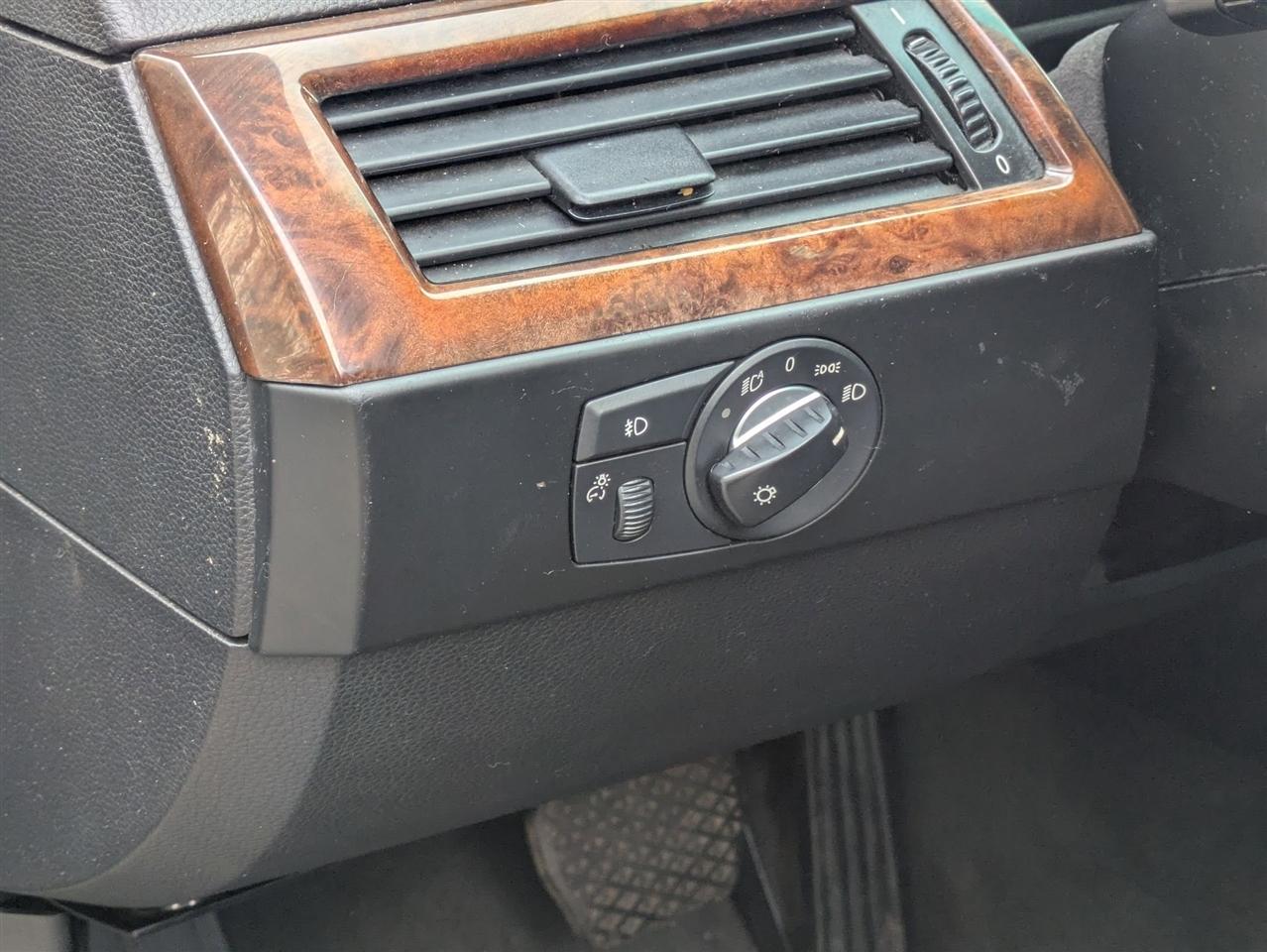 BMW 5-Series 535xi 2008