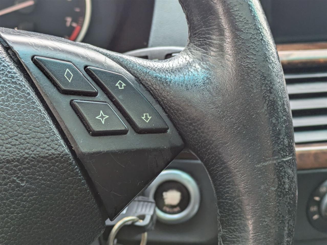 BMW 5-Series 535xi 2008