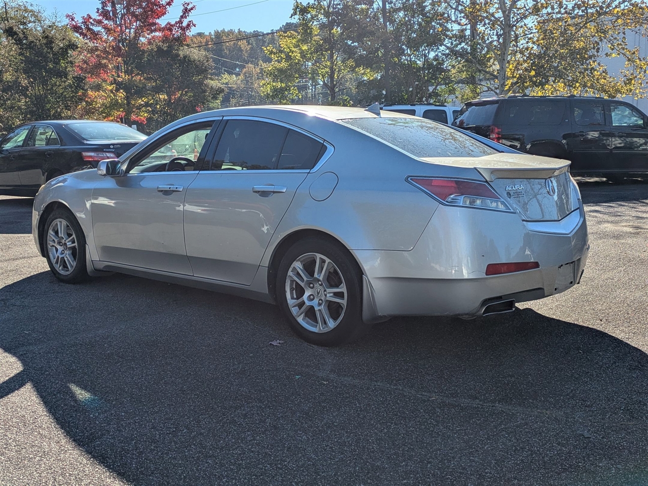 Acura TL 5-Speed AT with Tech Package 2011 Acura TL 5-Speed AT with Tech Package 2011