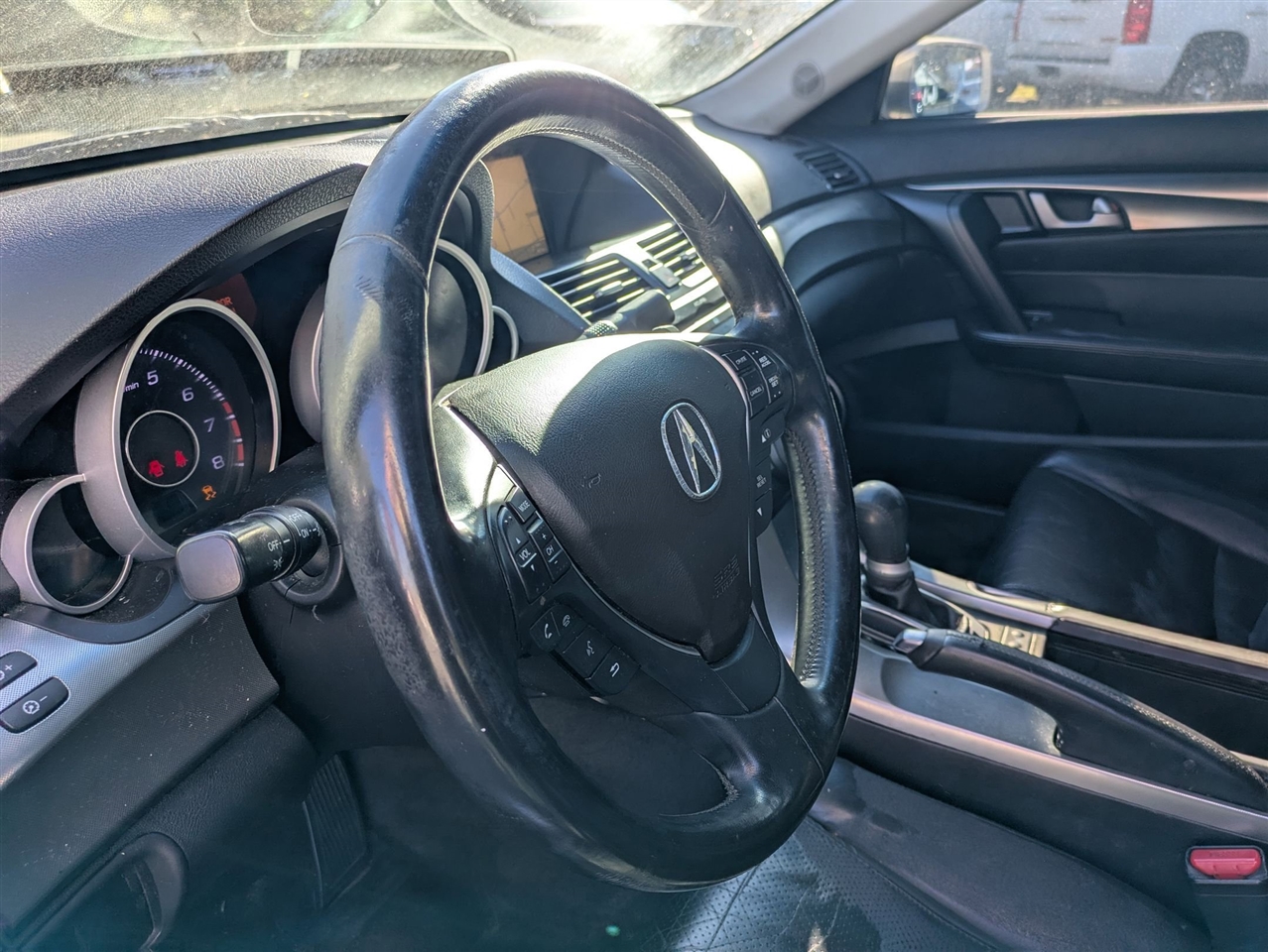 Acura TL 5-Speed AT with Tech Package 2011 Acura TL 5-Speed AT with Tech Package 2011