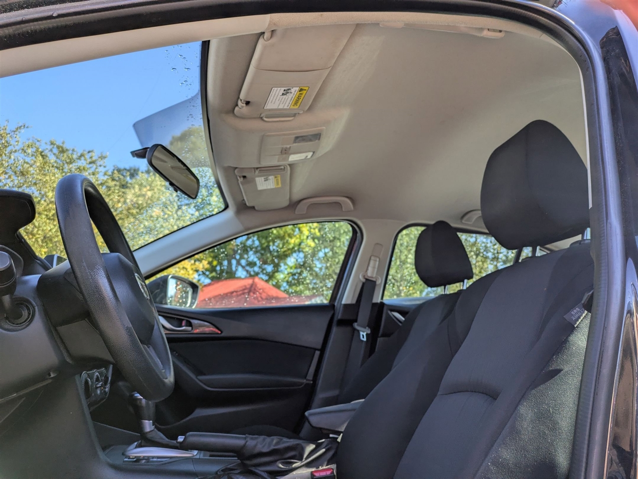 Mazda MAZDA3 i Sport AT 4-Door 2014 Mazda MAZDA3 i Sport AT 4-Door 2014