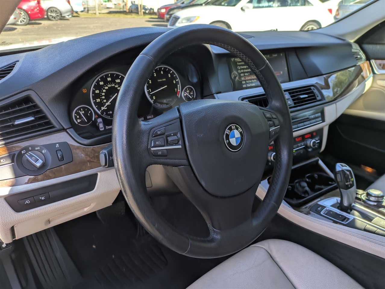 BMW 5-Series 535i 2013 BMW 5-Series 535i 2013
