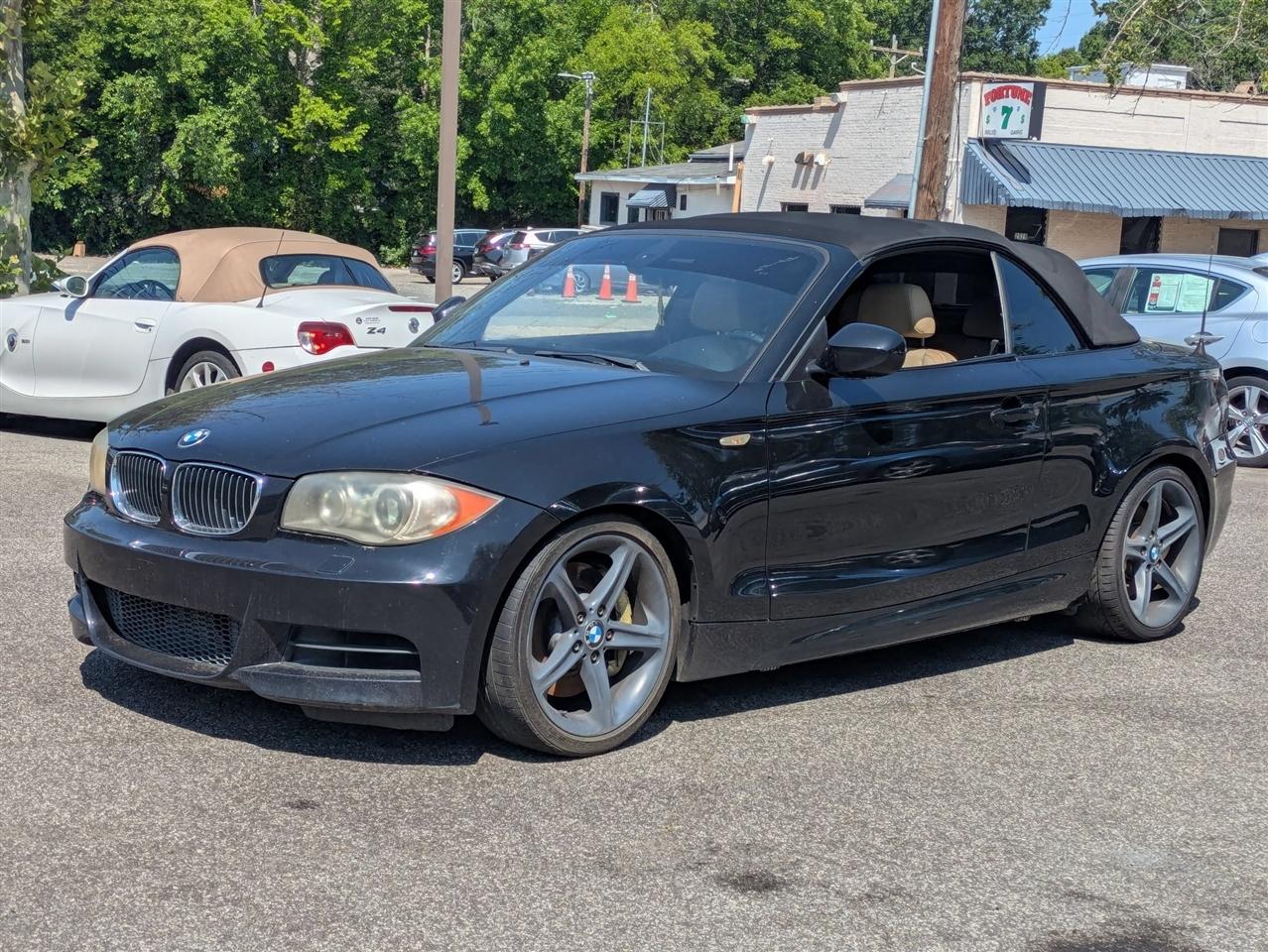 BMW 1-Series 135i Convertible 2011