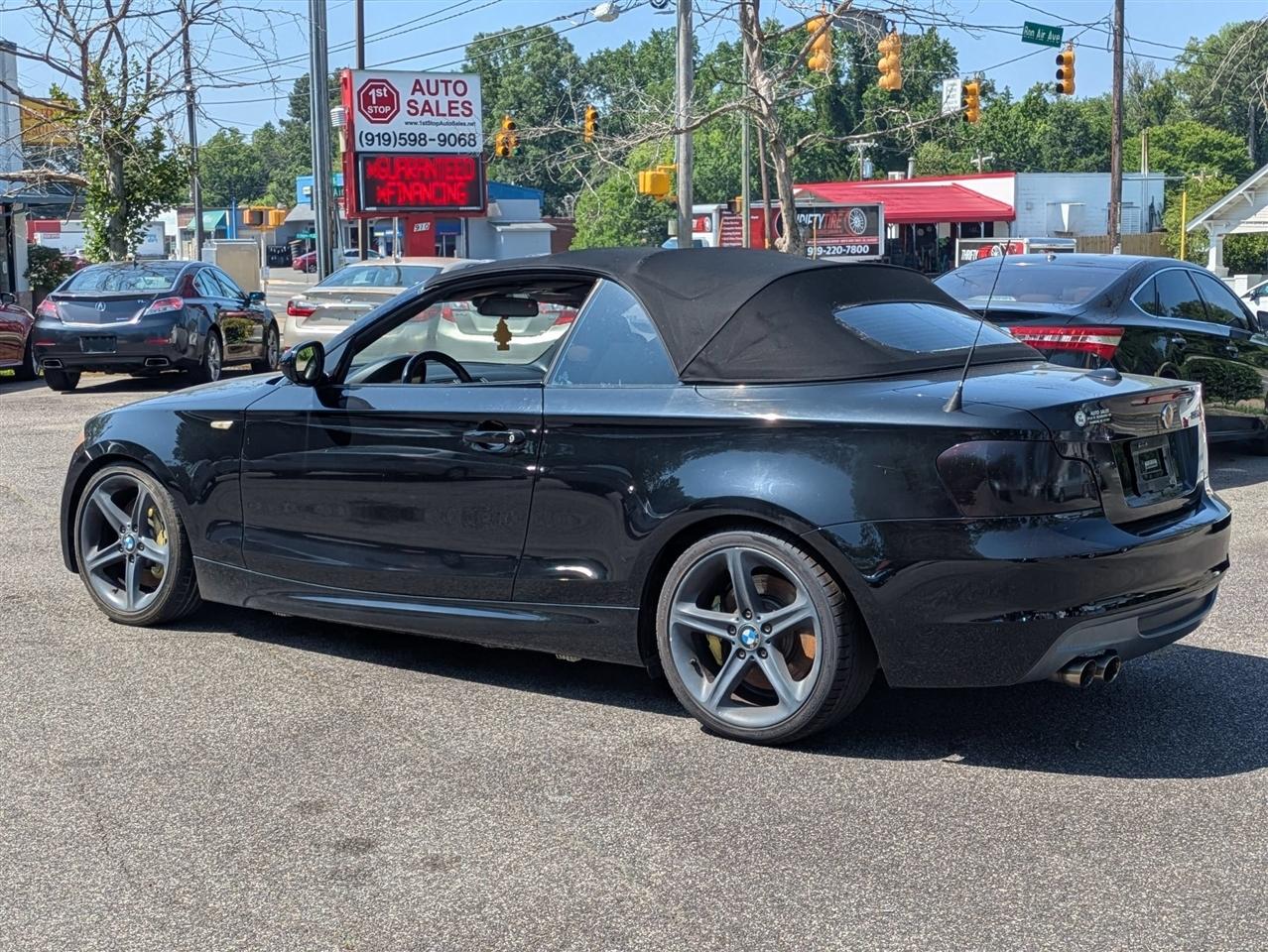 BMW 1-Series 135i Convertible 2011