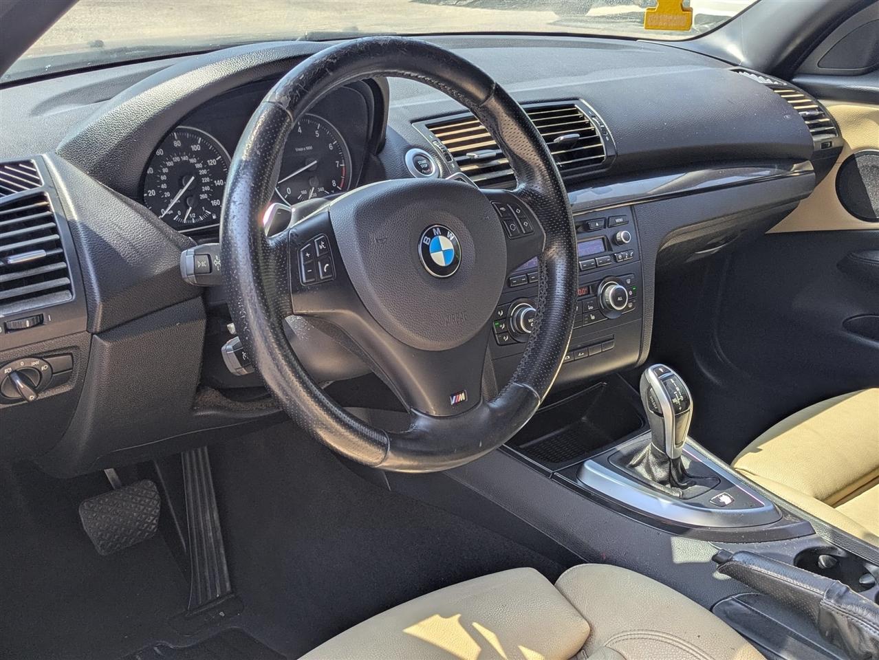 BMW 1-Series 135i Convertible 2011