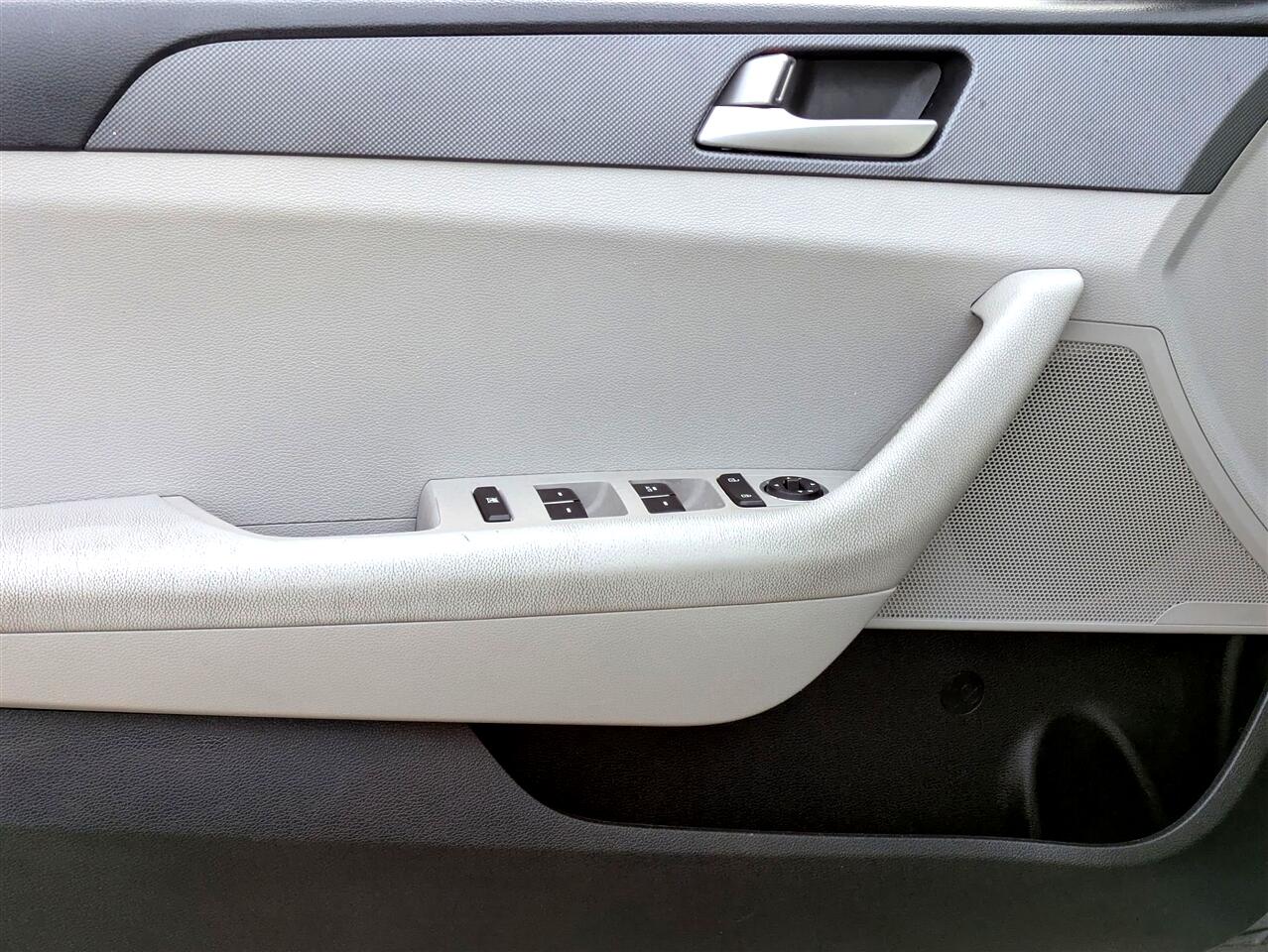 Hyundai Sonata SE 2017