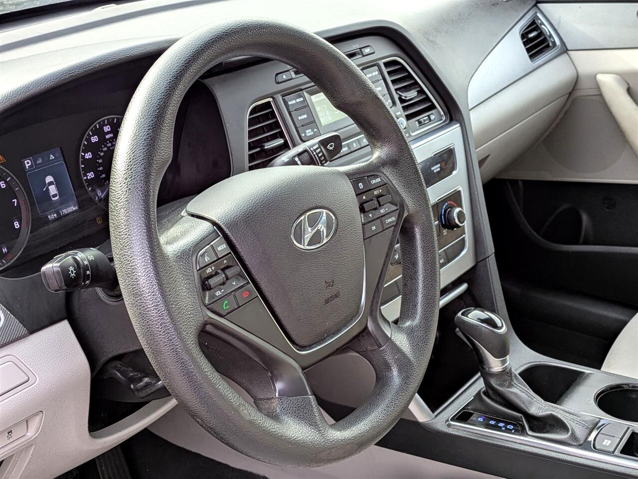 Hyundai Sonata SE 2017