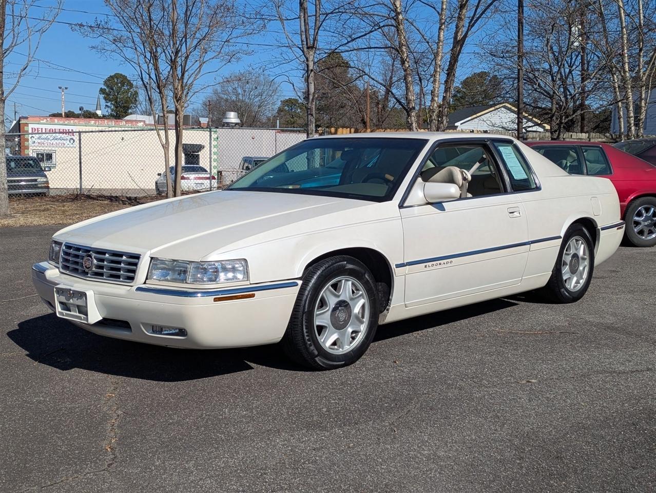 Cadillac Eldorado Base 1999