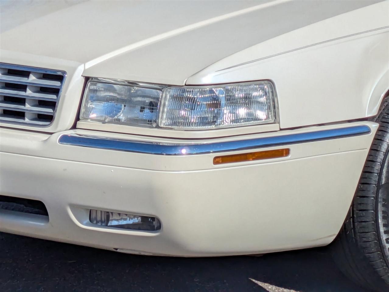 Cadillac Eldorado Base 1999