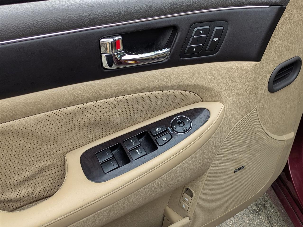 Hyundai Genesis 4.6L 2010