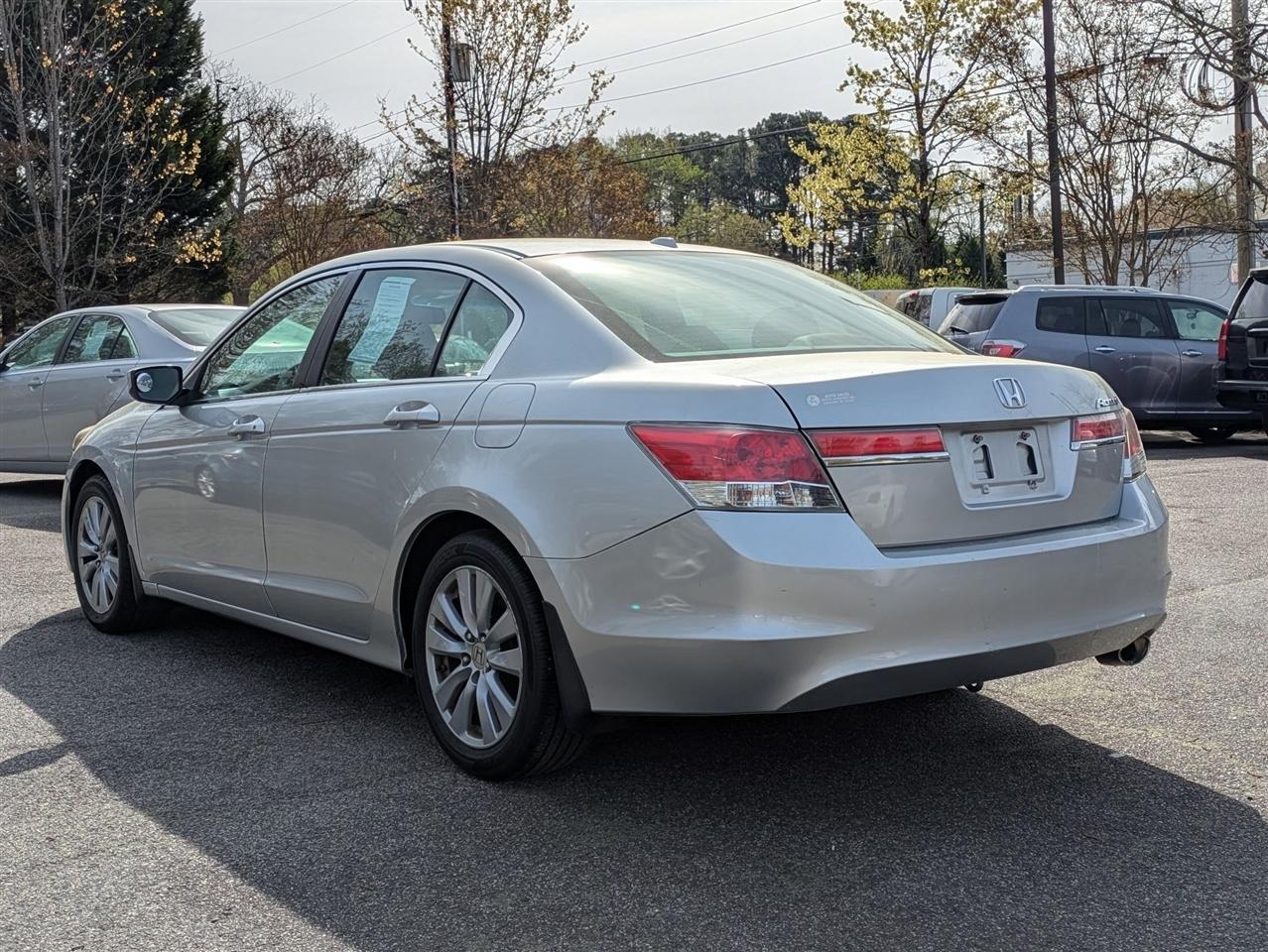 Honda Accord EX-L Sedan AT 2011