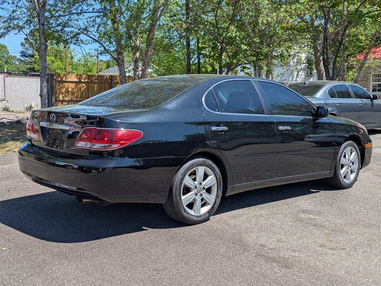 Lexus ES 330 Sedan 2005