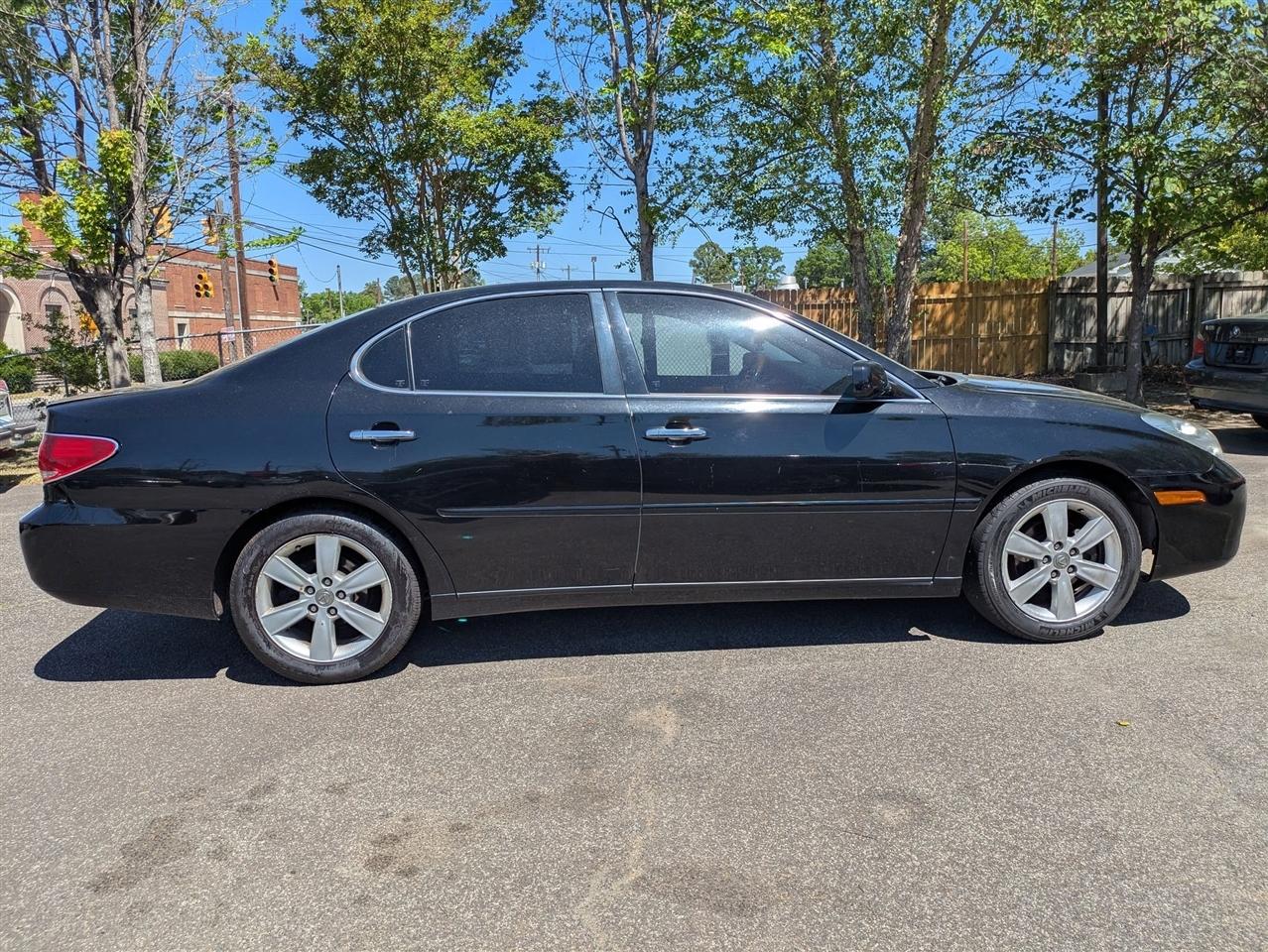 Lexus ES 330 Sedan 2005