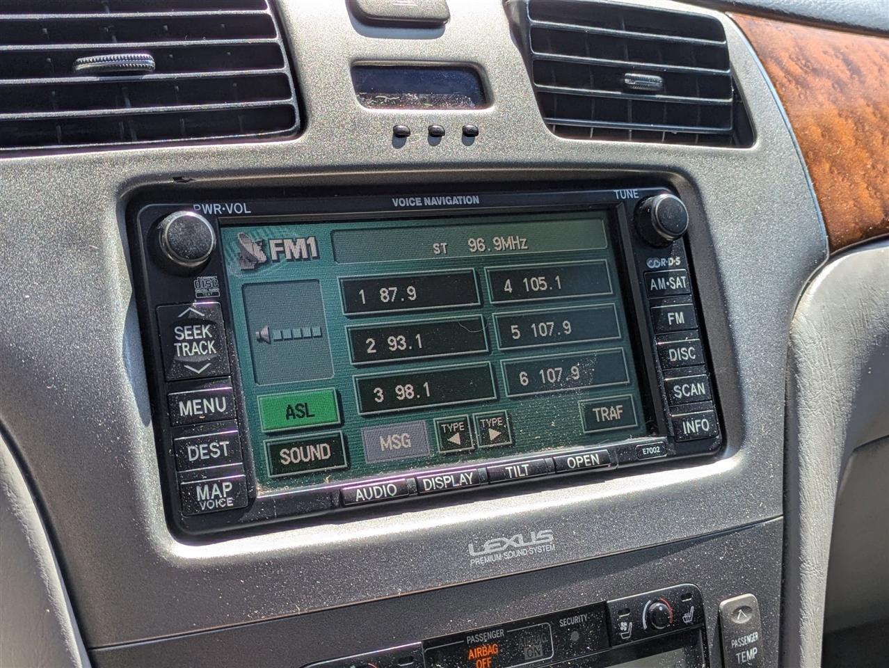 Lexus ES 330 Sedan 2005