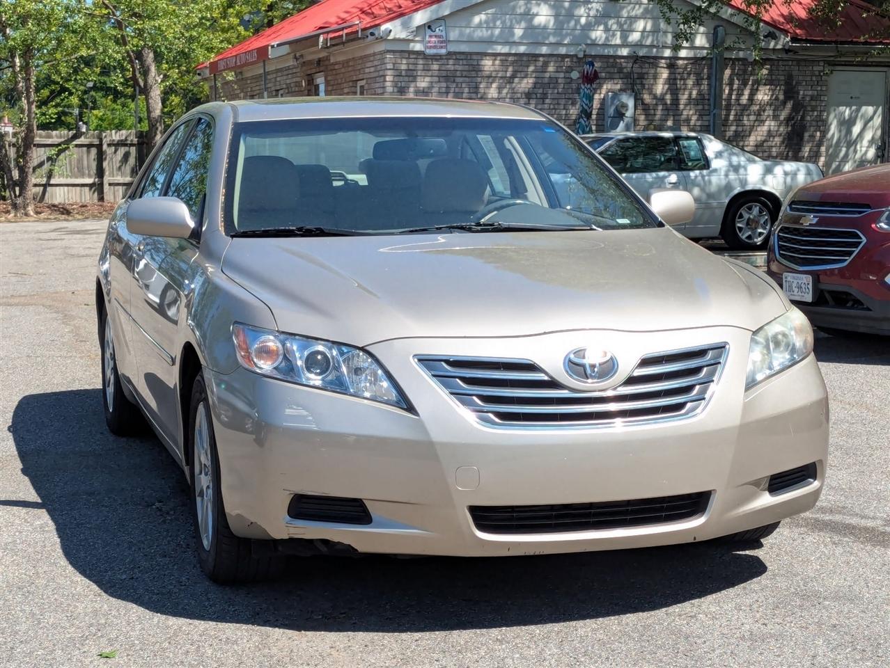 Toyota Camry Hybrid Sedan 2009