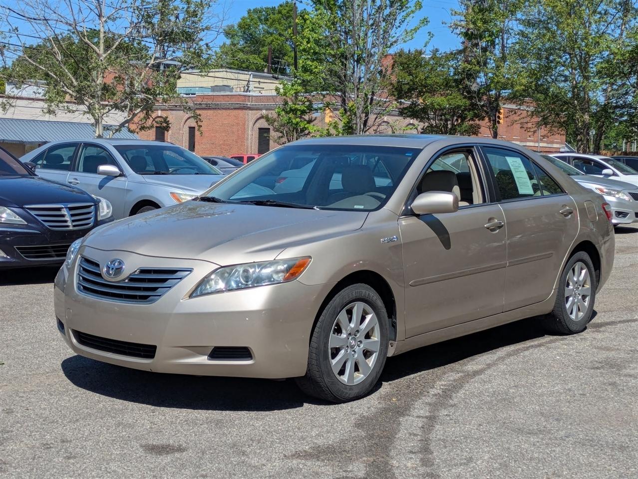 Toyota Camry Hybrid Sedan 2009