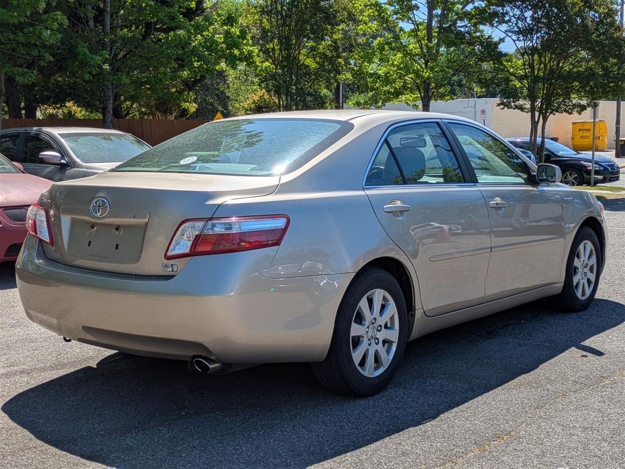 Toyota Camry Hybrid Sedan 2009