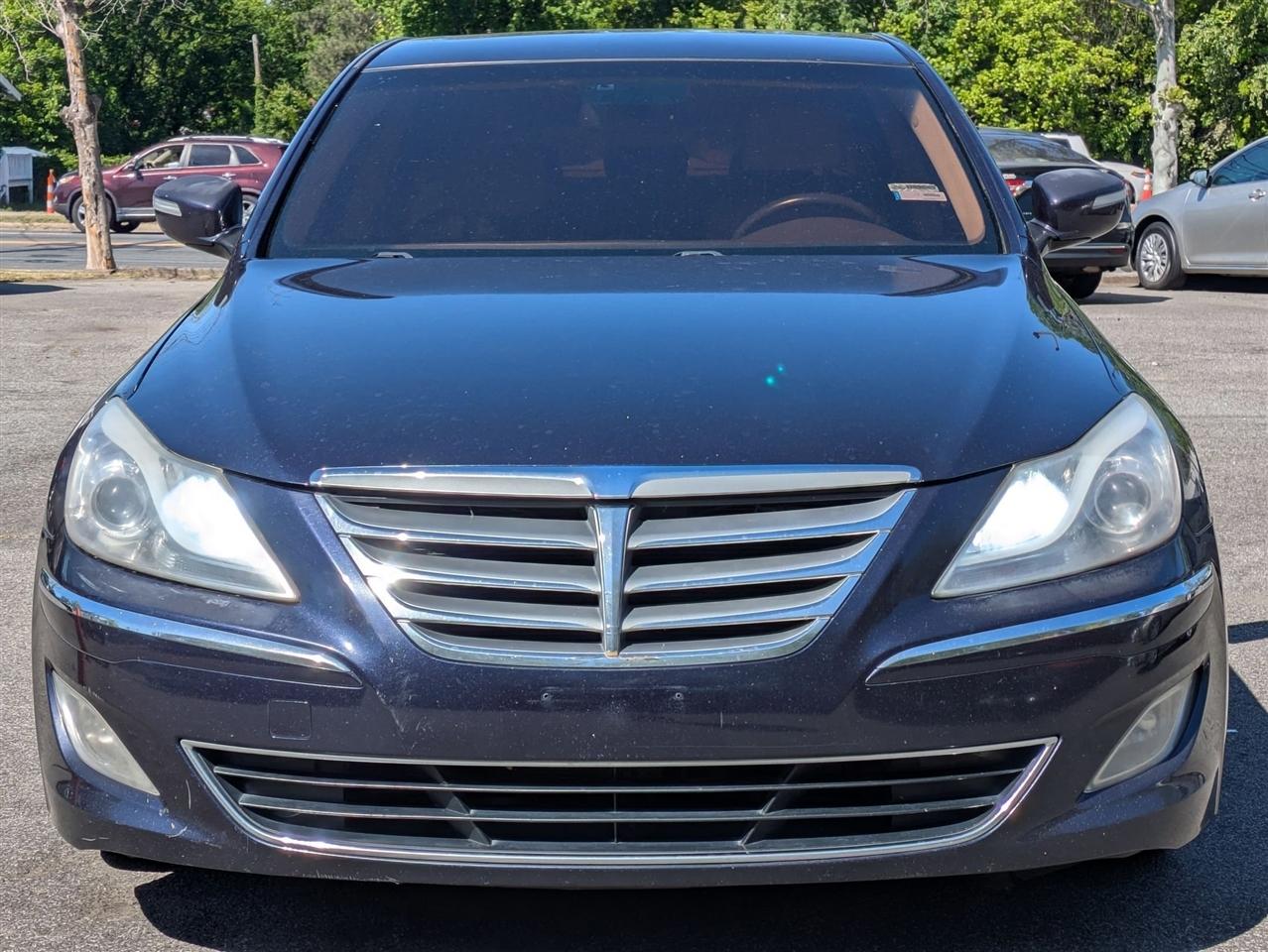 Hyundai Genesis 3.8L 2012