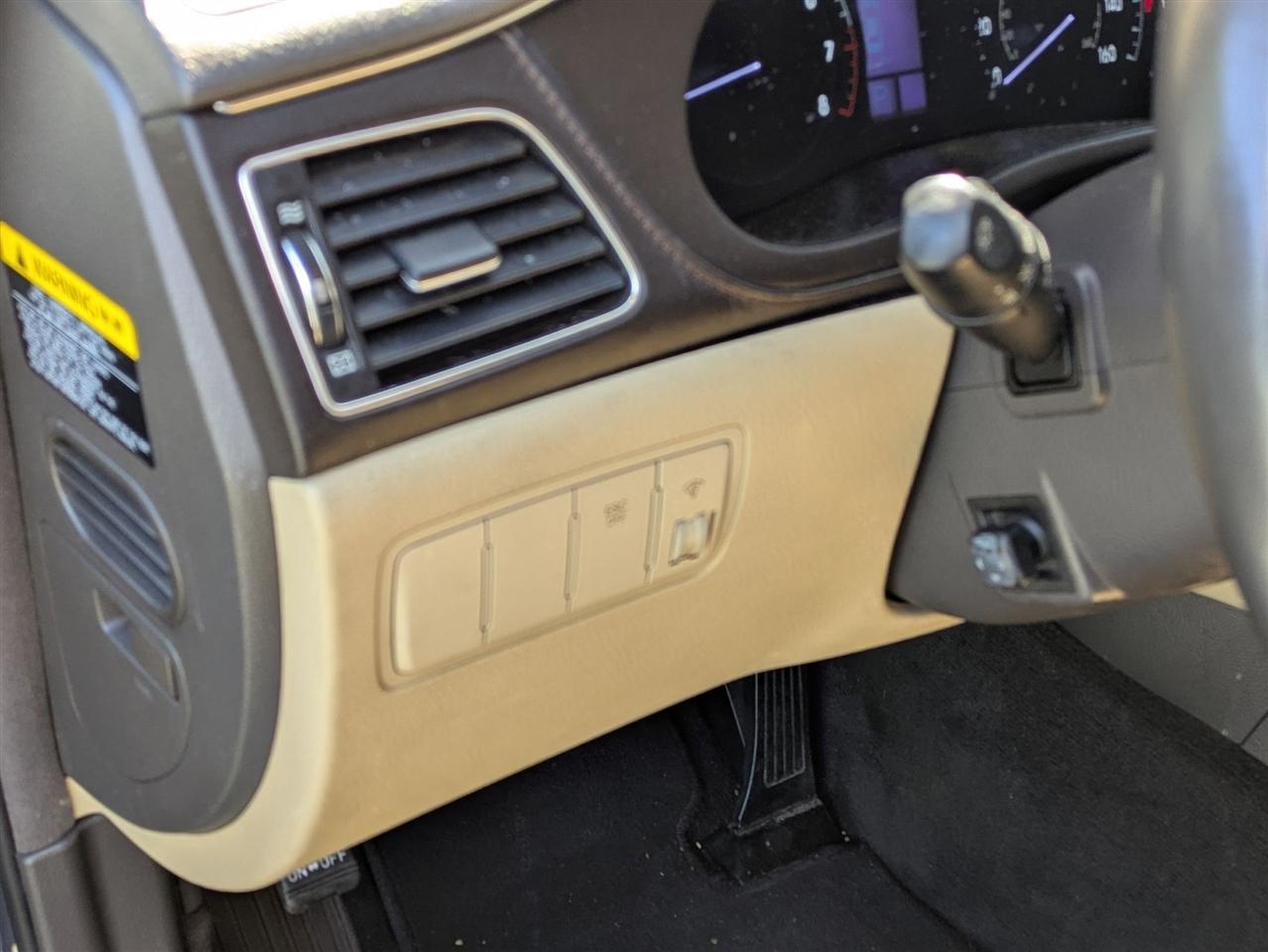 Hyundai Genesis 3.8L 2012