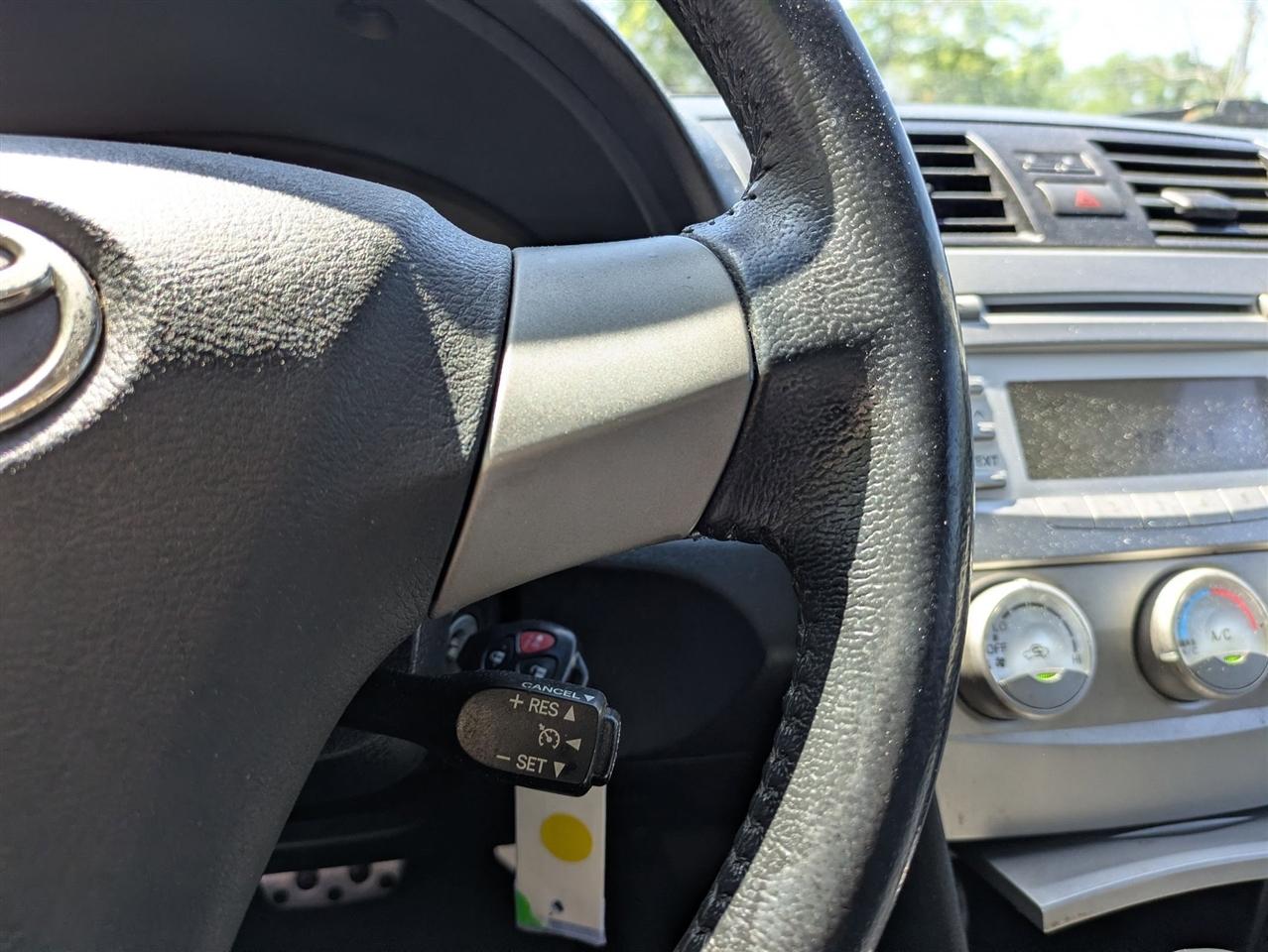 Toyota Camry Base 6-Spd AT 2011