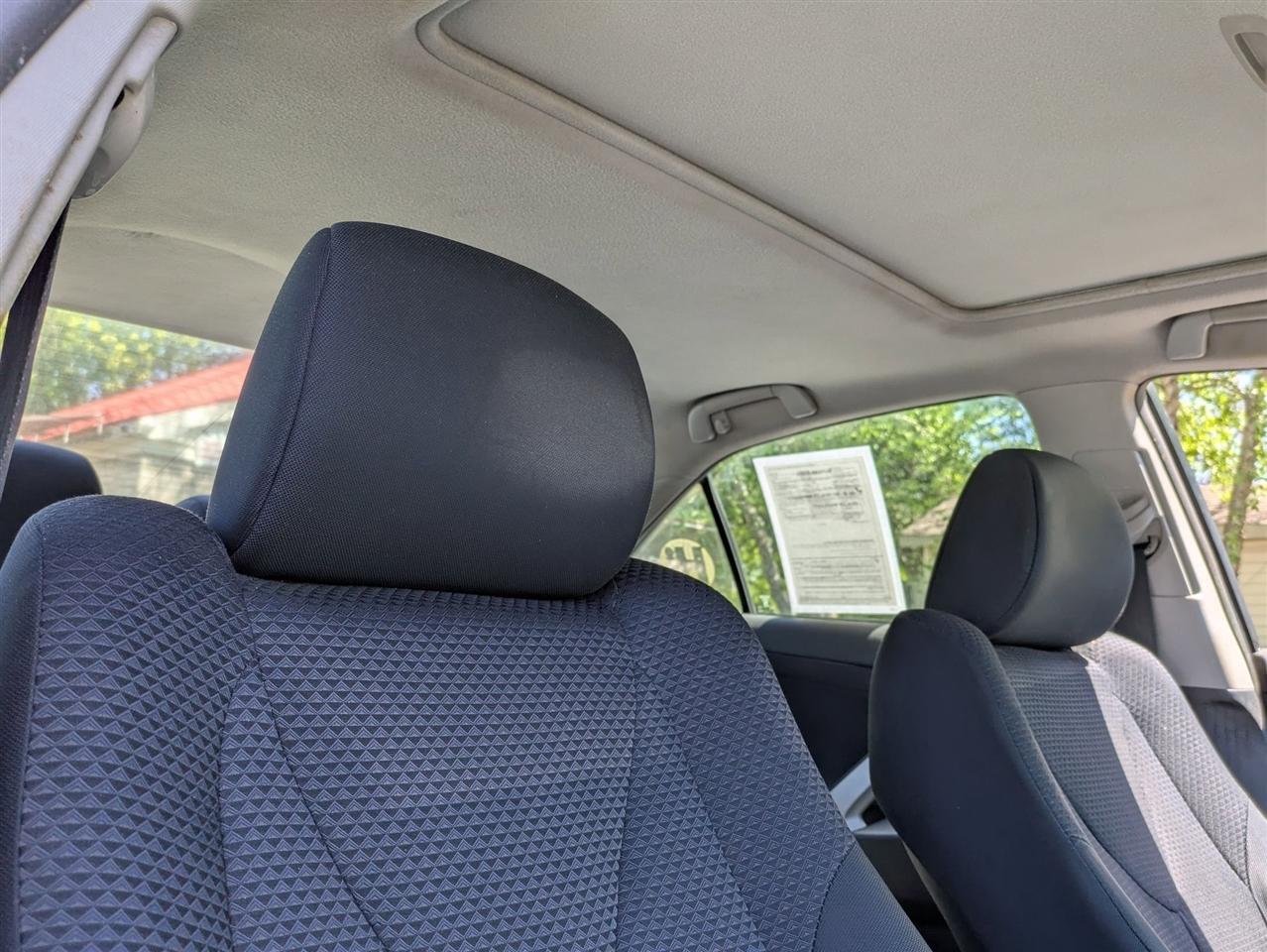 Toyota Camry Base 6-Spd AT 2011