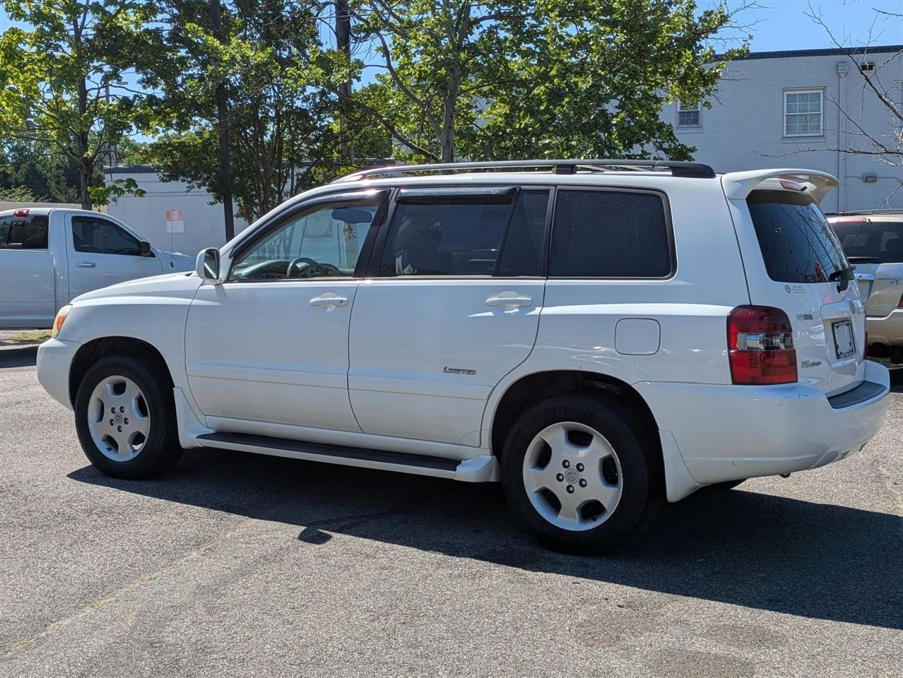 Toyota Highlander Limited V6 4WD 2006