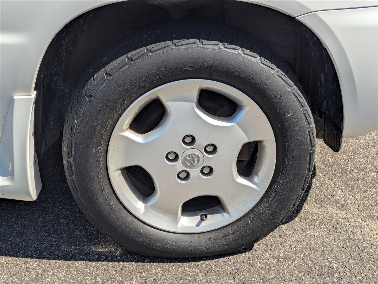 Toyota Highlander Limited V6 4WD 2006