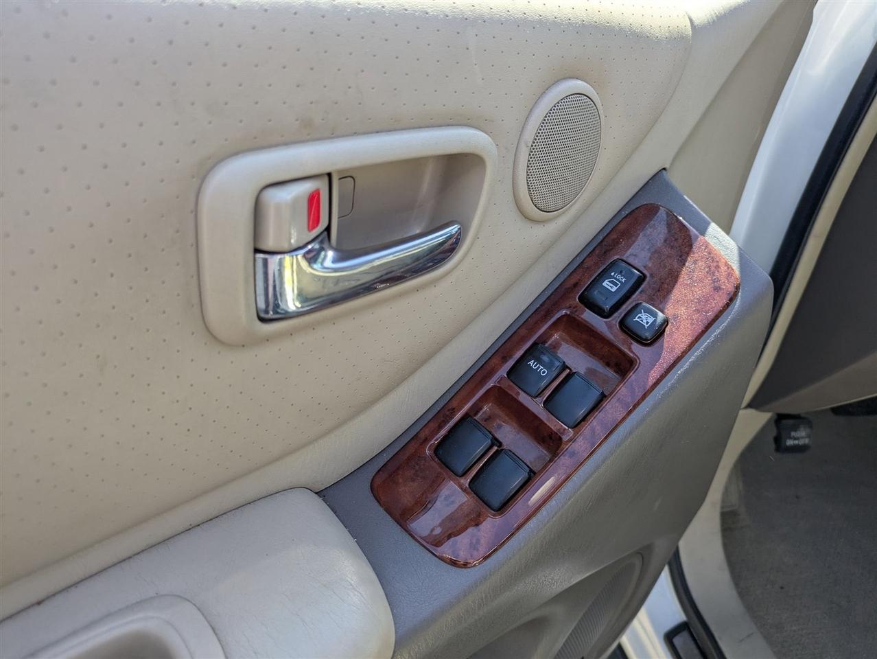 Toyota Highlander Limited V6 4WD 2006