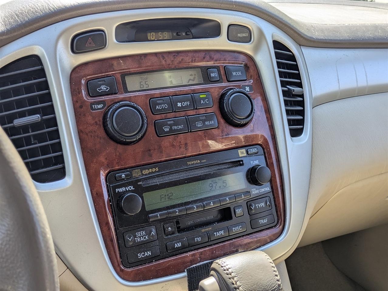 Toyota Highlander Limited V6 4WD 2006