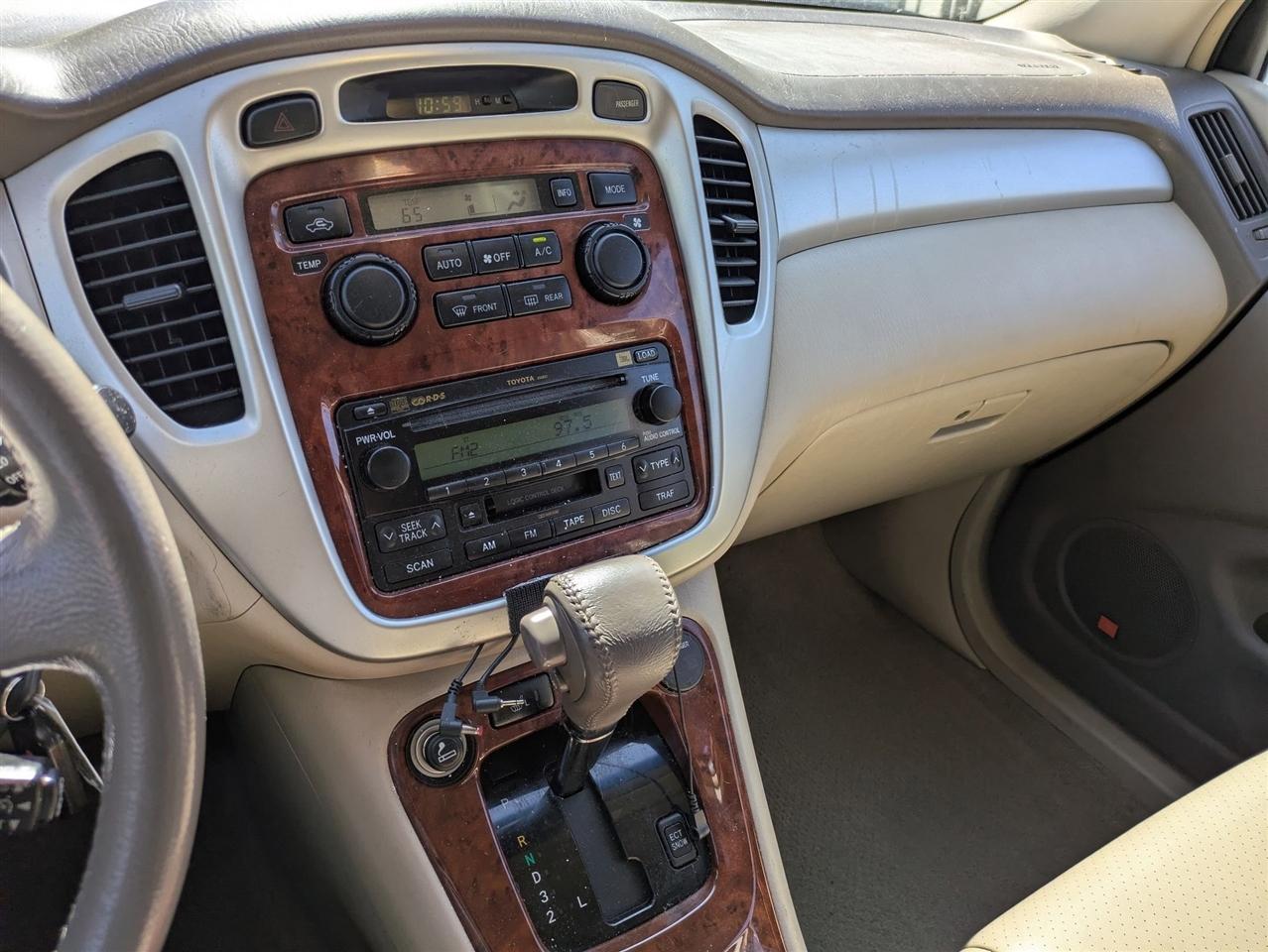 Toyota Highlander Limited V6 4WD 2006