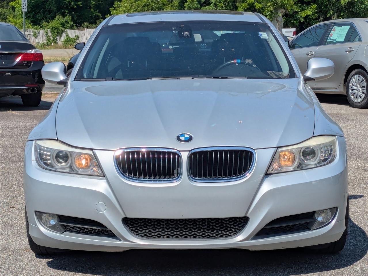 BMW 3-Series 328i 2009