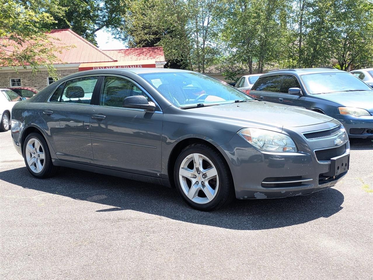 2009 Chevrolet Malibu's photo