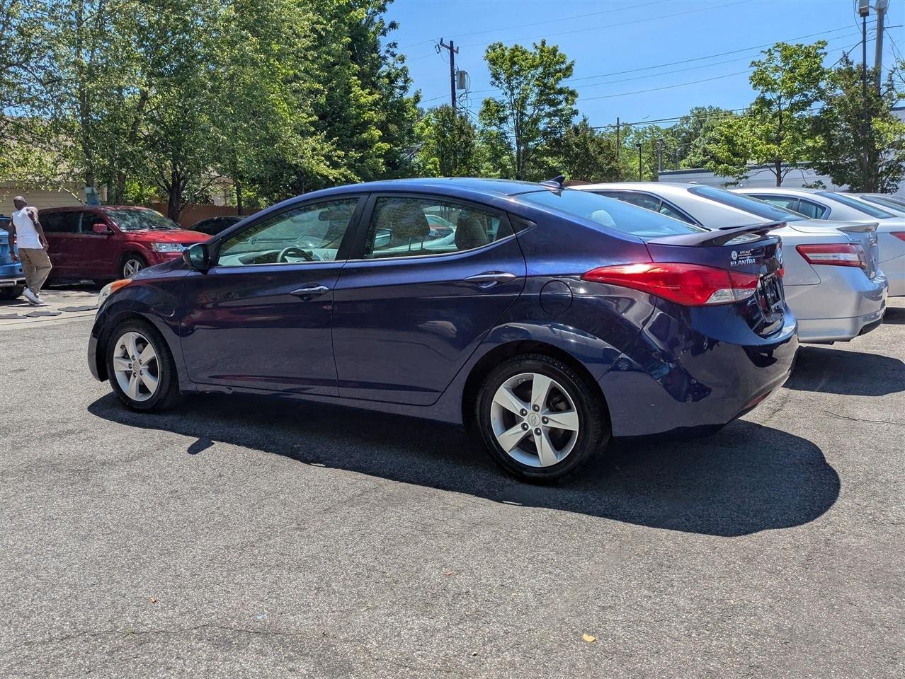 Hyundai Elantra Limited 2013